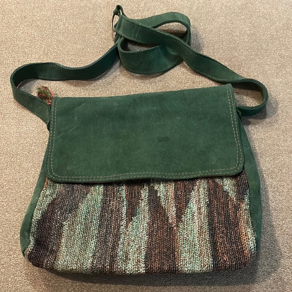 Maqui Equador Green/Brown Crossbody Messenger Bag (TD)
